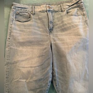 American Eagle Outfitters Women’s High Rise Jeans